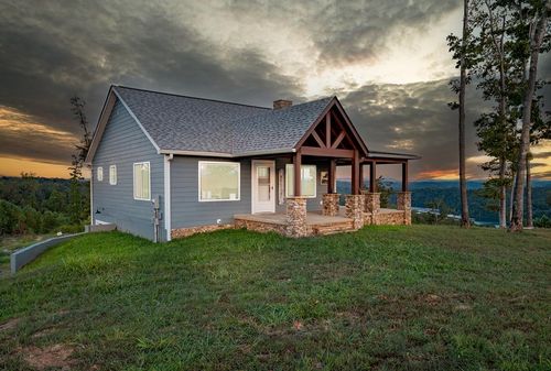 345 Taylor Rd, Byrdstown, TN, 38549-4704 | Card Image