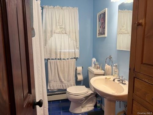 71 Carroll St, Brentwood, NY, 11717-2628 | Card Image