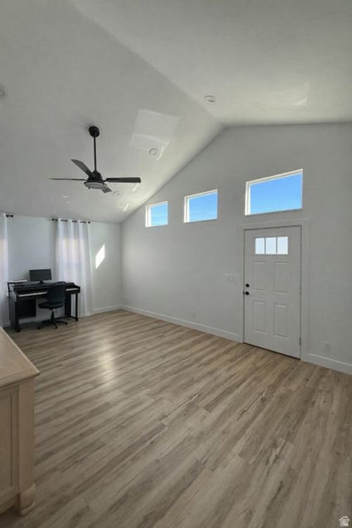 1401 Geronimo Rd, St. George, UT, 84790-7783 | Card Image