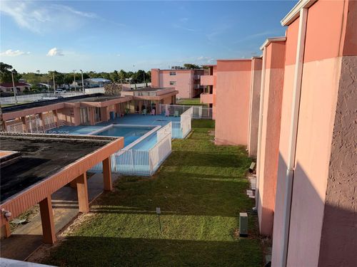 apt-331-19791 Sw 114th Ave, Miami, FL, 33157-1016 | Card Image