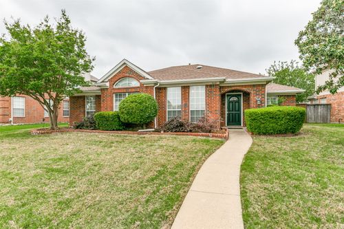 8402 Hartford Dr, Rowlett, TX, 75089-8834 | Card Image