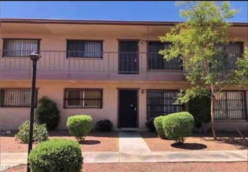 8-615 S Royal Crest Cir, Las Vegas, NV, 89169-3898 | Card Image