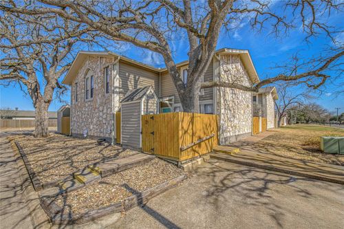 apt-26-2101 Barak Ln, Bryan, TX, 77802-4606 | Card Image