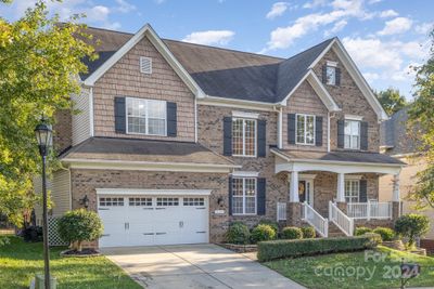 10309 Lauder Court, House other with 5 bedrooms, 3 bathrooms and null parking in Charlotte NC | Image 2