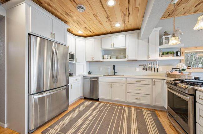 19172 Sherrys Arm Rd, House other with 4 bedrooms, 2 bathrooms and null parking in Grand Rapids MN | Image 18
