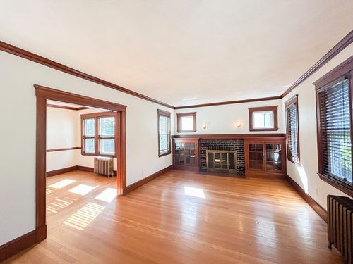 1-96 Central Ave, Newton, MA, 02460 | Card Image