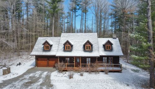 101 Myrtle Lane, Woodlawn, ON, K0A3M0 | Card Image