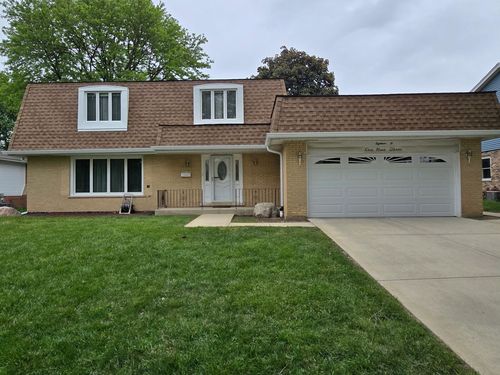 18W193 Holly Ave, Darien, IL, 60561-3646 | Card Image