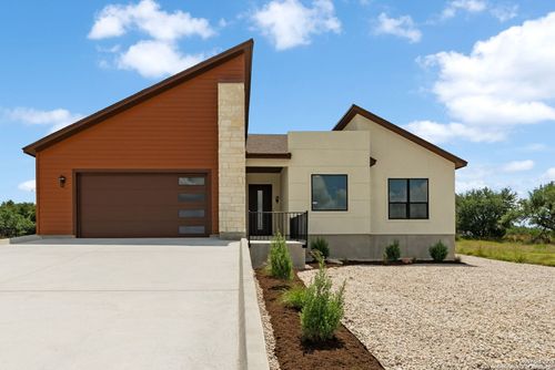 106 Solomon Adams, Blanco, TX, 78606-5004 | Card Image