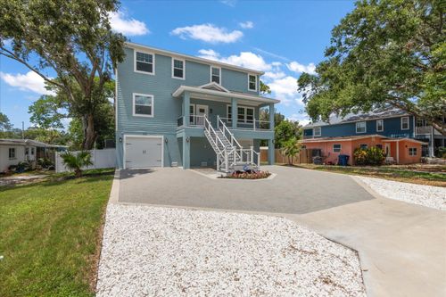 132 Pennsylvania Ave, PALM HARBOR, FL, 34683-3433 | Card Image