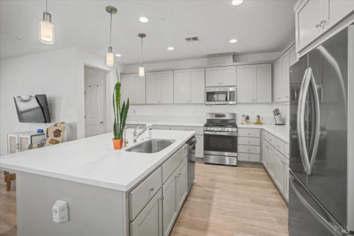 2482 Cinnabar Dr, Fairfield, CA, 94533-7125 | Card Image