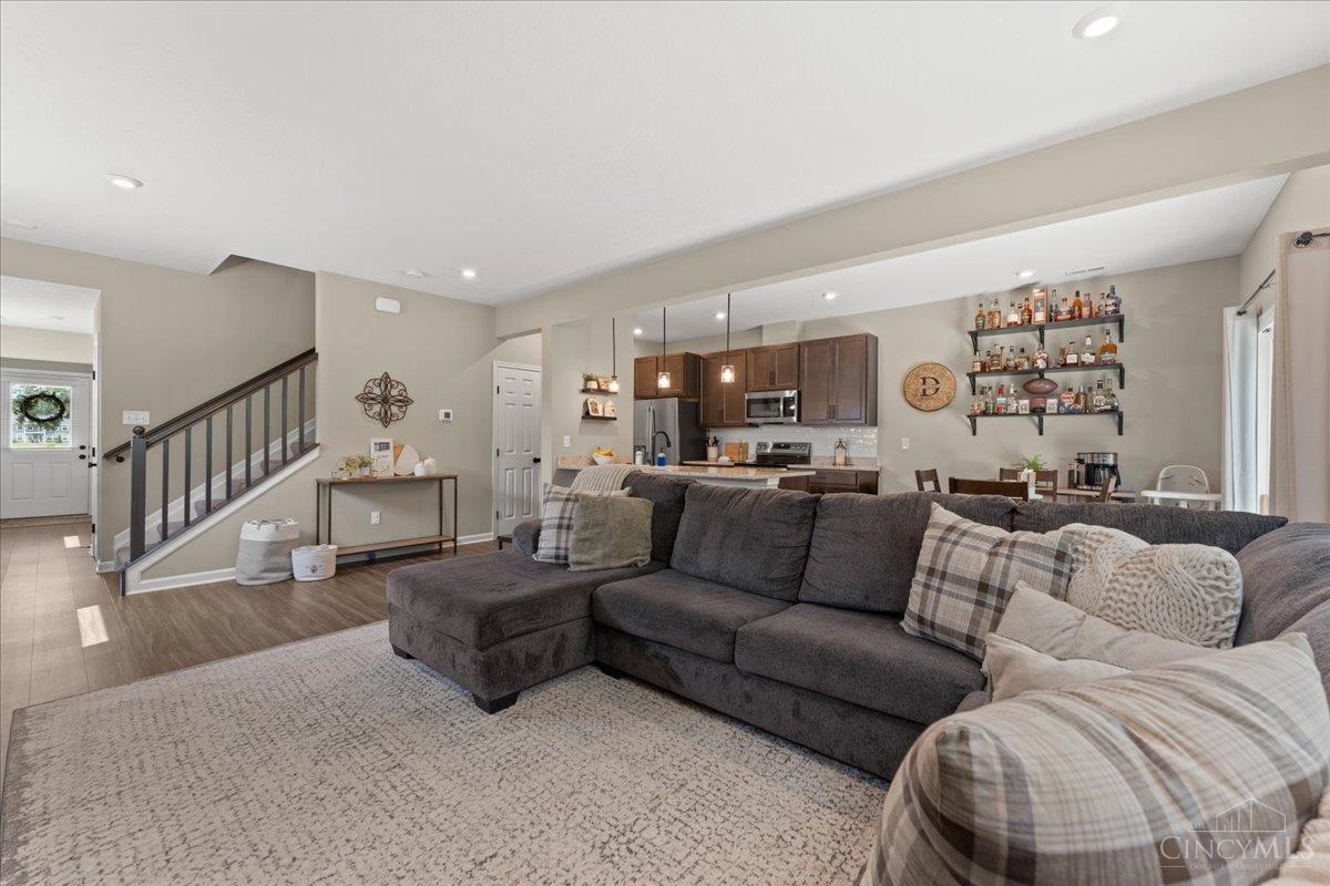 Residential in Miami Twp 4