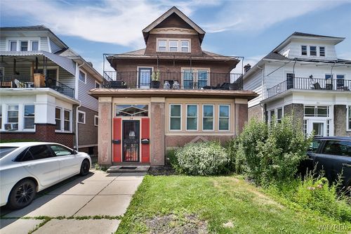 1-24 N Park Ave, Buffalo, NY, 14216-2816 | Card Image
