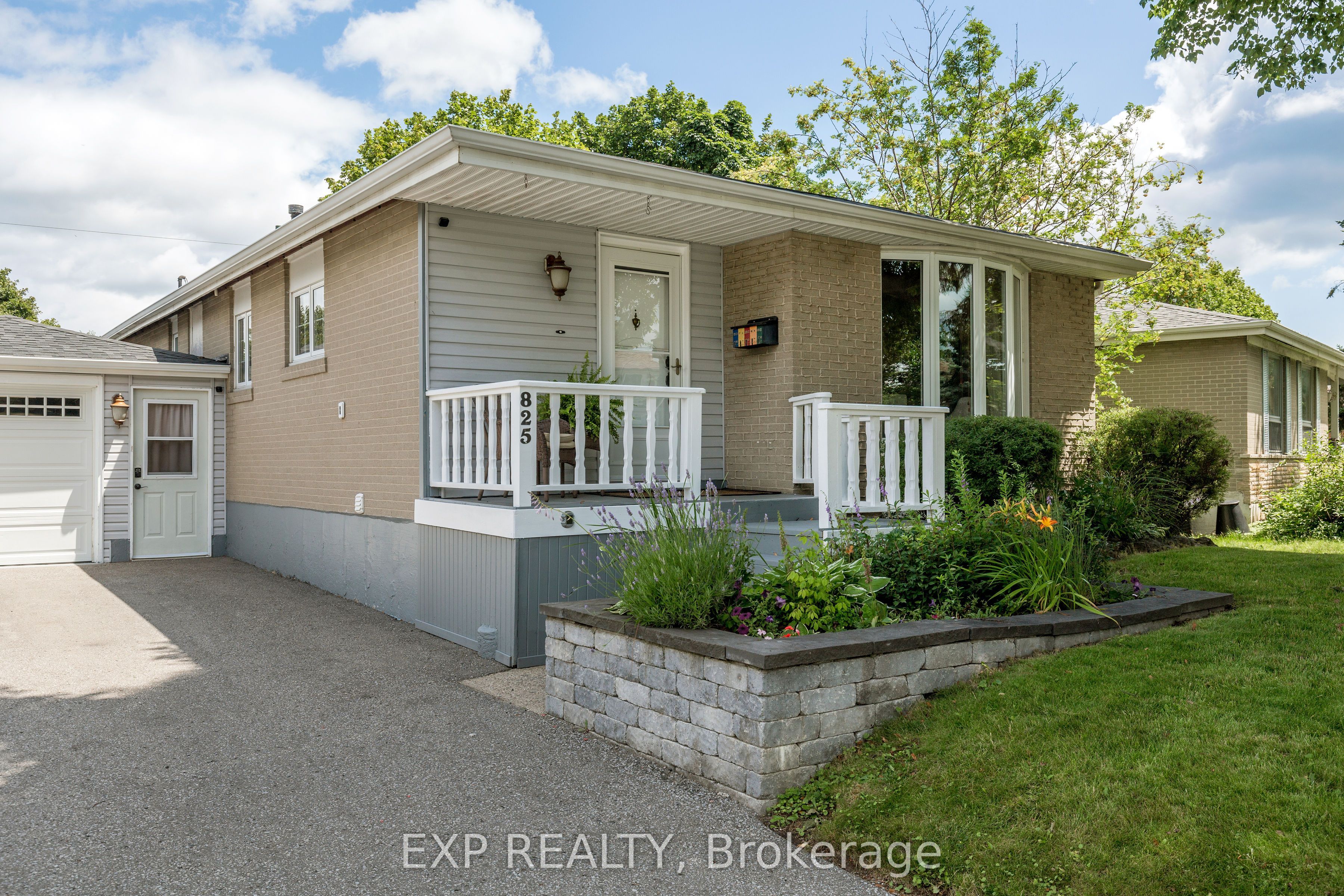 Residential in Pickering 3