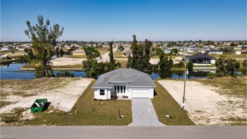 121 Ne 8th Ter, Cape Coral, FL, 33909-1993 | Card Image
