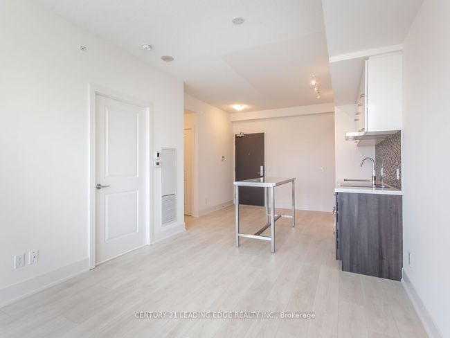 1313 - 8081 Birchmount Rd, Condo with 1 bedrooms, 1 bathrooms and null parking in Unionville ON | Image 7