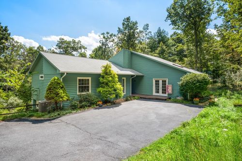 28 Little Chestnut Ln, LYNDHURST, VA, 22952-2900 | Card Image