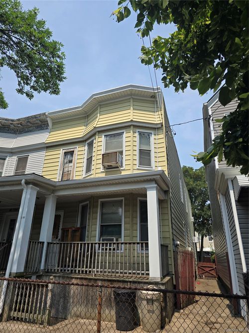 10441 92nd Avenue, New York, NY, 11418 | Card Image
