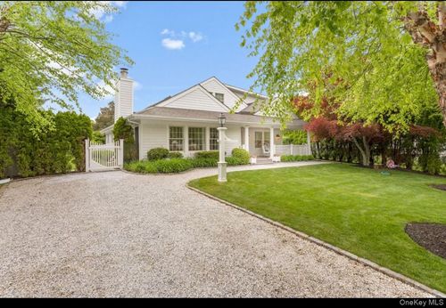 5-5 Juniper Lane, Southampton, NY, 11968 | Card Image