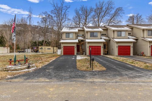 unit-4-2666 High Valley Road, Pigeon Forge, TN, 37863 | Card Image