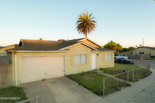 290 Obispo Street, Guadalupe, CA, 93434 | Card Image