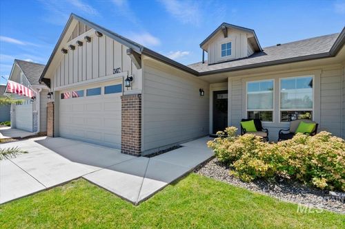 3473 Nw 15th Ave, Meridian, ID, 83646-4699 | Card Image