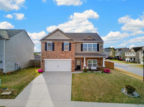 2 Spyglen Way, Greer, SC, 29651-5421 | Card Image