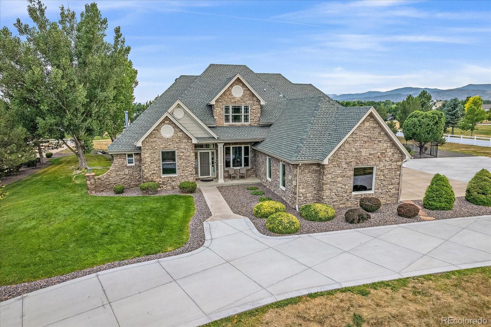 Montgomery Ave, Littleton, CO 80127