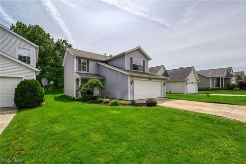 3966 Marsh Creek Ln, Rootstown, OH, 44272-9280 | Card Image