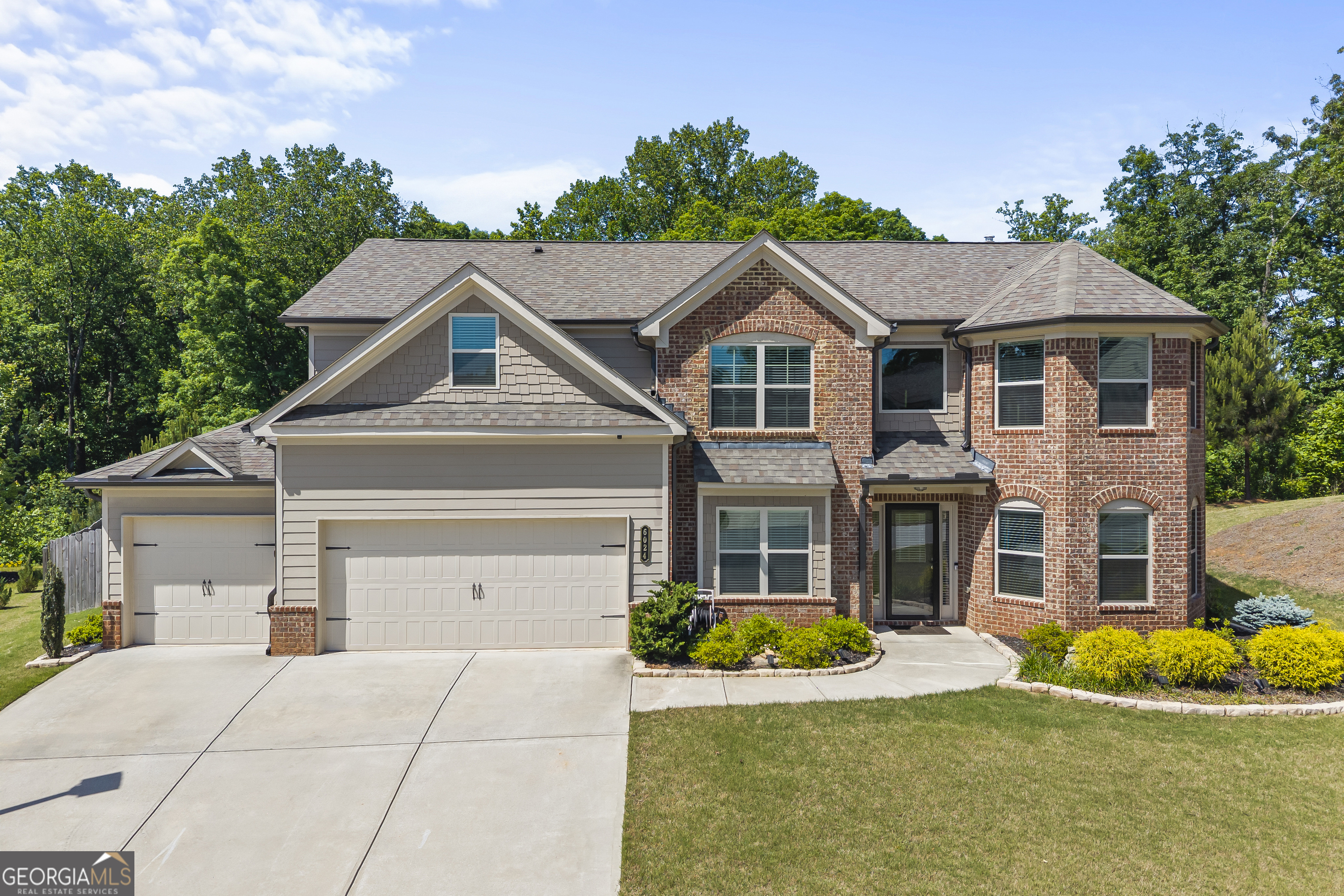 Residential in Flowery Branch