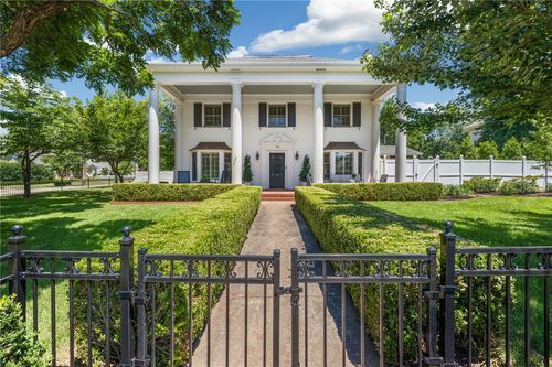 356 N Washington Ave, Fayetteville, AR, 72701-4231 | Card Image