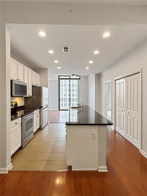 unit-1501-3040 Peachtree Rd Nw, Atlanta, GA, 30305-2292 | Card Image