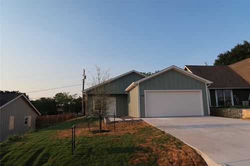 1710 Broken Bow Rd, Granbury, TX, 76049-5609 | Card Image