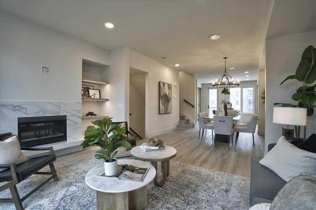 2222 5 St Sw, Townhouse with 3 bedrooms, 2 bathrooms and 2 parking in Calgary AB | Image 6