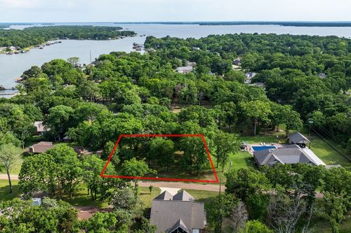114 Lark Dr, Enchanted Oaks, TX, 75156-9019 | Card Image