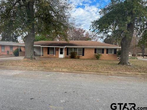 3026 Brentwood Dr, Tyler, TX, 75701-6101 | Card Image