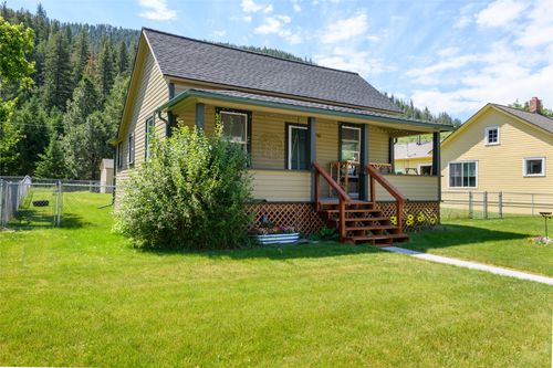 9461 Mt Highway 200 E, Bonner, MT, 59823-8506 | Card Image