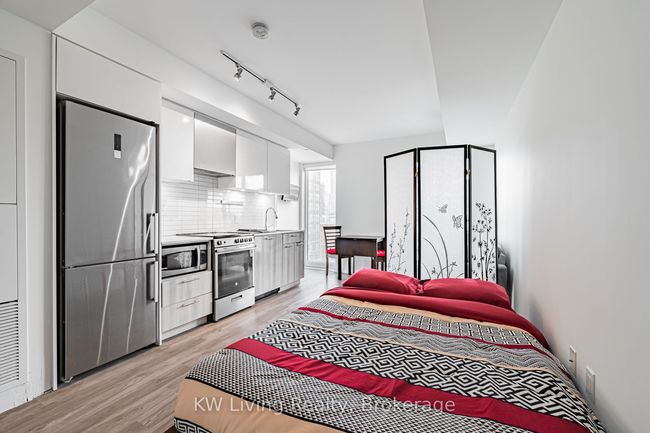 1527 - 251 Jarvis St, Condo with 0 bedrooms, 1 bathrooms and null parking in Toronto ON | Image 11