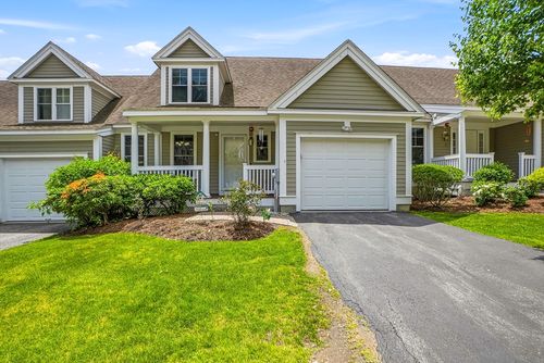 3-3 Woodbridge Ct, North Grafton, MA, 01536-1449 | Card Image