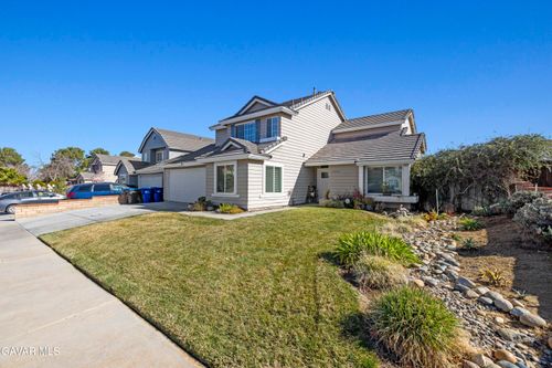 37832 Halifax St, Palmdale, CA, 93550-7016 | Card Image