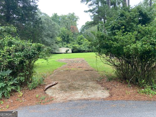 281 Hillside Dr, Winder, GA, 30680-3925 | Card Image
