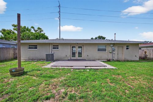 10851 62nd Ave, SEMINOLE, FL, 33772-6812 | Card Image