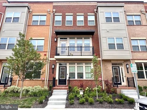 3805 Tussica Way, FAIRFAX, VA, 22030-4312 | Card Image