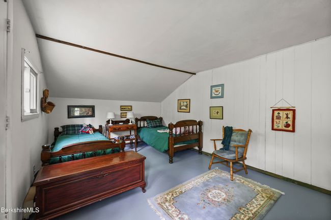 205 - 203205 Main St, Home with 5 bedrooms, 3 bathrooms and 3 parking in Hancock MA | Image 44