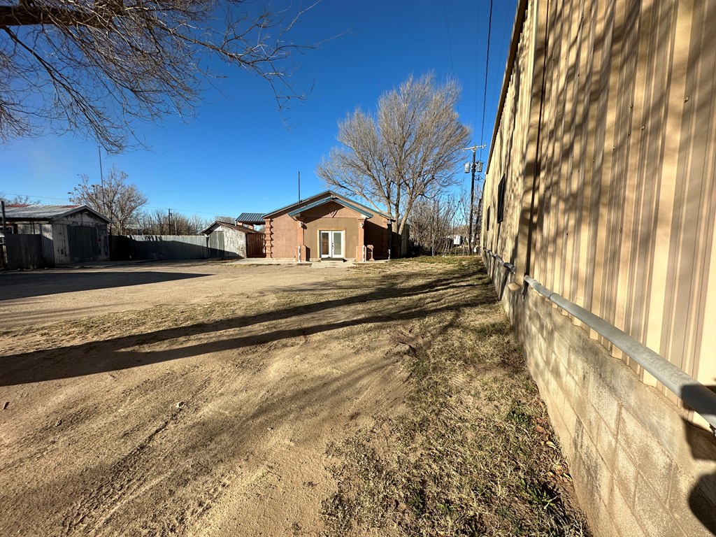Commercial Sale in Odessa