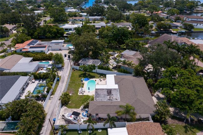 843 37 Th Ave Ne, House other with 3 bedrooms, 2 bathrooms and null parking in ST PETERSBURG FL | Image 24