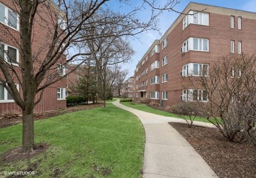 apt-1ne-7202 Oak Ave, River Forest, IL, 60305-1953 | Card Image