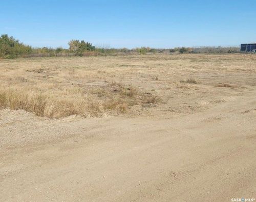 909 1st Ave N, Martensville, SK, S0K2T2 | Card Image