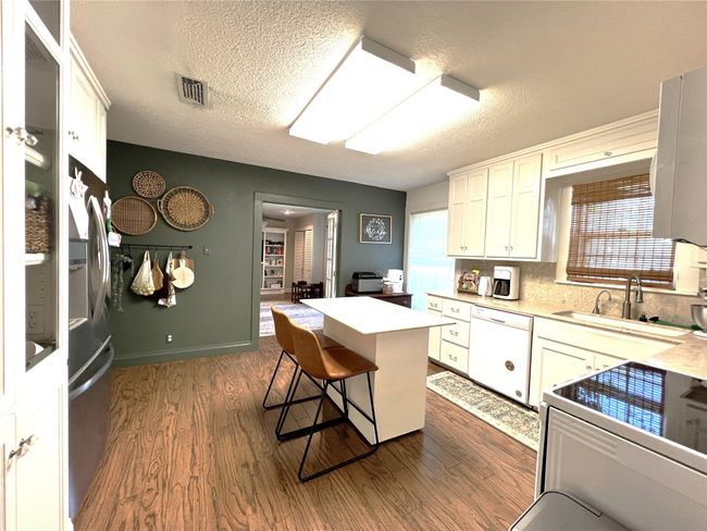 1107 N Avenue G, House other with 3 bedrooms, 3 bathrooms and null parking in Haskell TX | Image 8