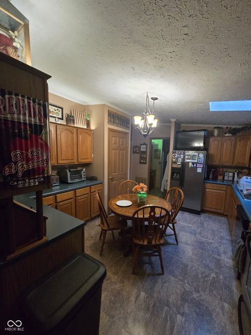 1550 E County Road 50 N, North Vernon, IN, 47265-8565 | Card Image